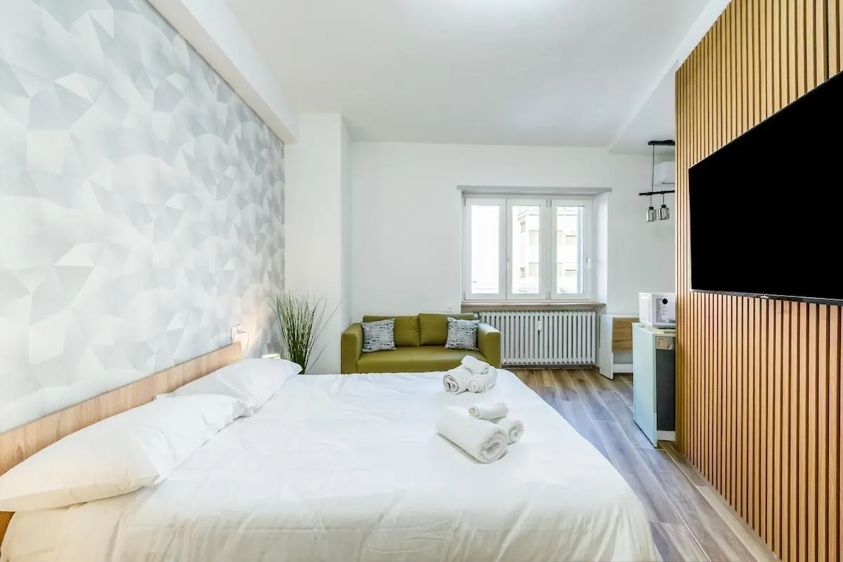 Comfort & Design Minutes Away From The Centre Milan 0*,  Italy
