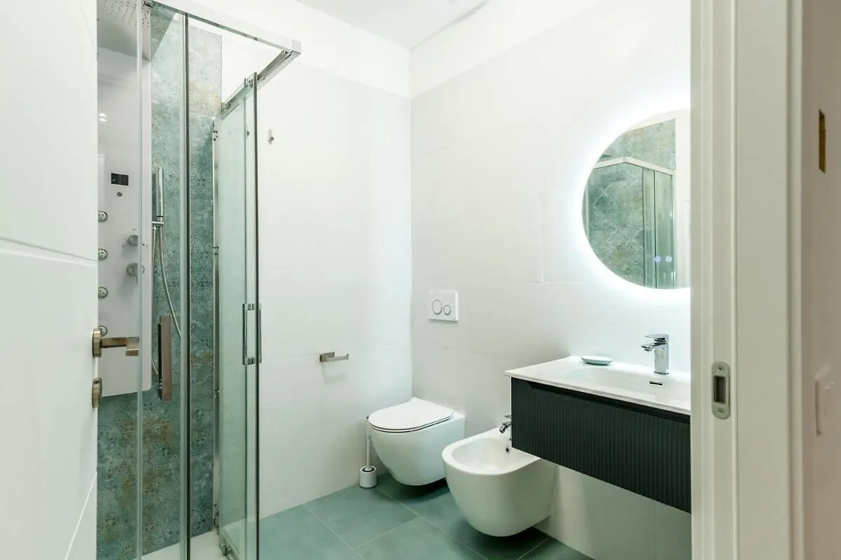 Apartment Comfort & Design Minutes Away From The Centre Milan Italy