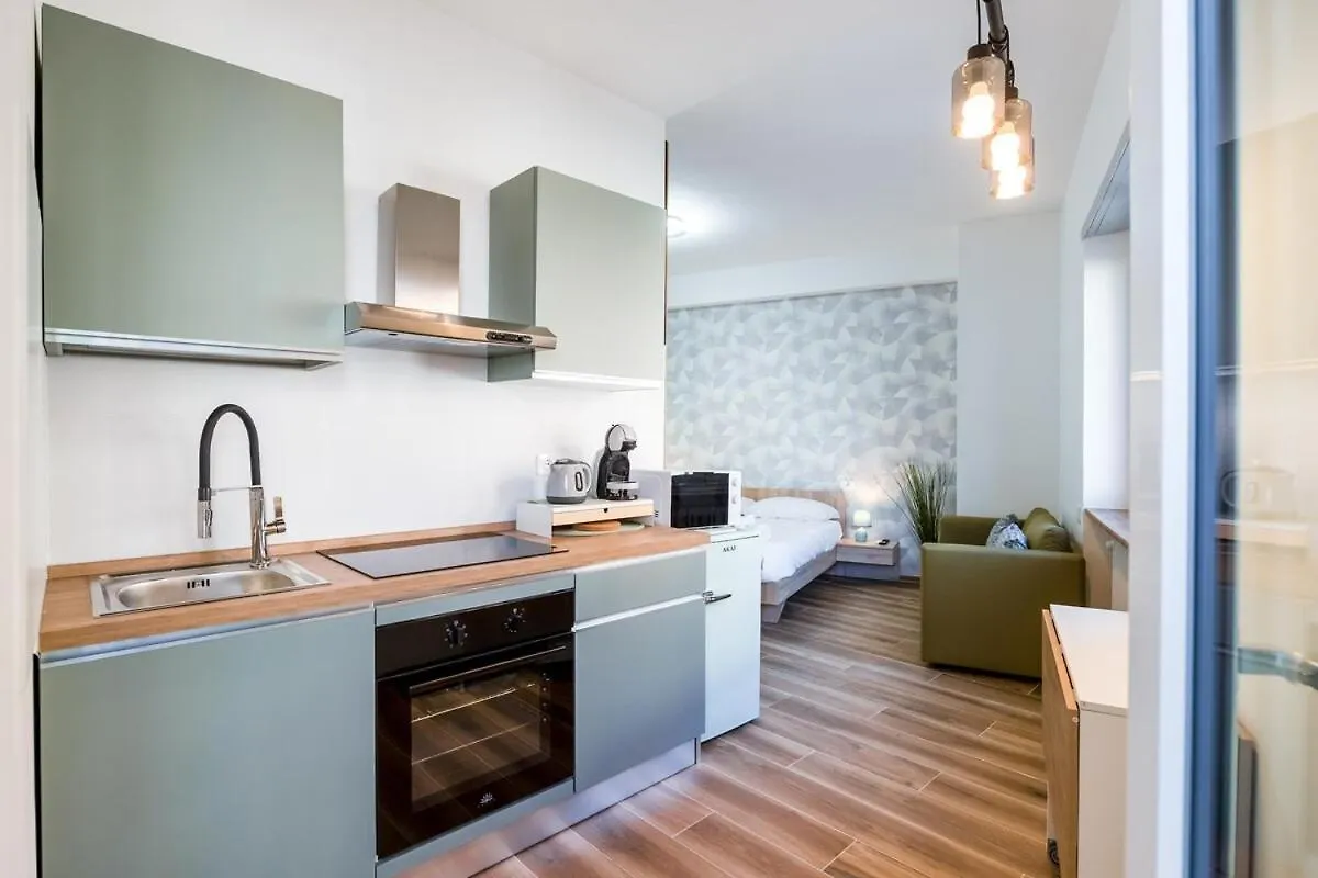 Apartment Comfort & Design Minutes Away From The Centre Milan Italy