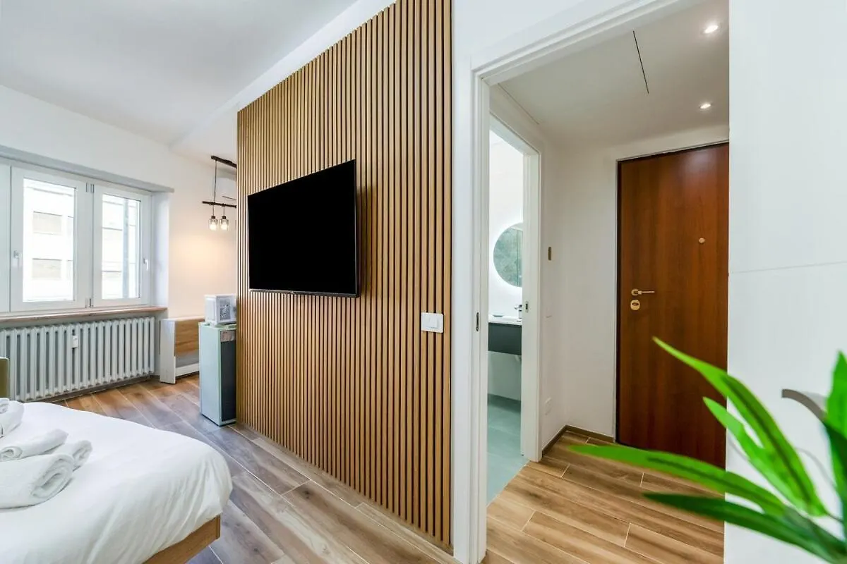 Apartment Comfort & Design Minutes Away From The Centre Milan