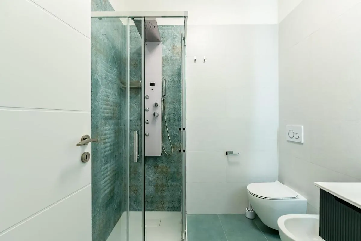 Comfort & Design Minutes Away From The Centre Milano 0*,  Italien
