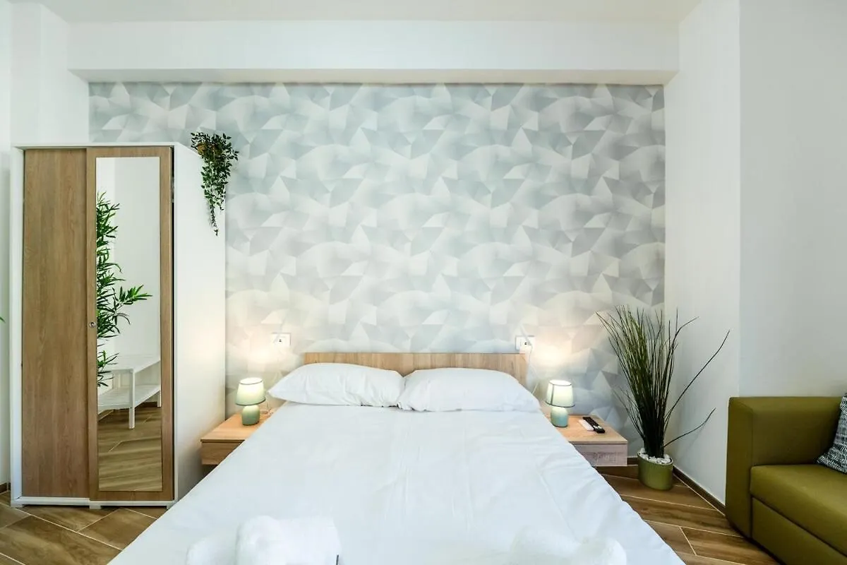 Comfort & Design Minutes Away From The Centre ميلان إيطاليا